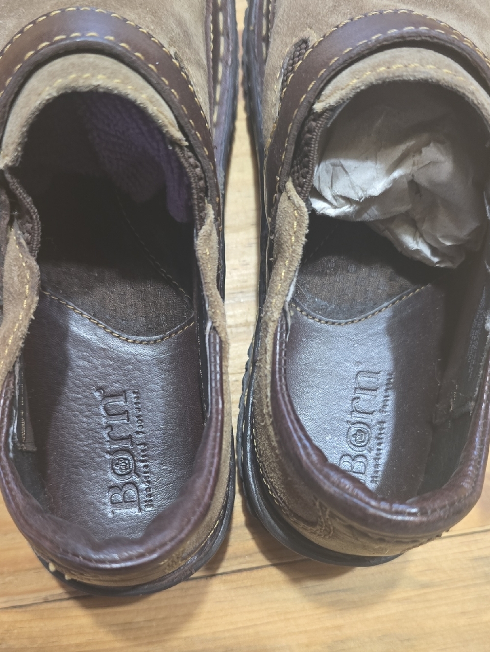 Women's Size 7 Born Casual Suede Slip-On Shoes in Brown - Picture 6 of 6
